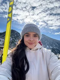 Laura Juliana's avatar