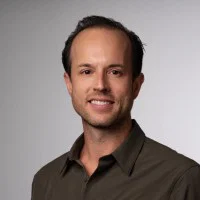 Chris Pearson's avatar