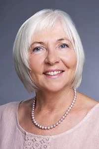 Marianne Riedling's avatar