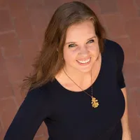 Kimberly Crossland's avatar