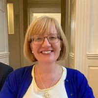 Jennifer Benton's avatar