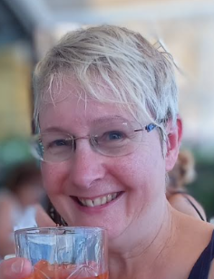Marian Hellen