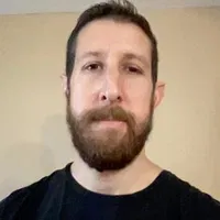 Jonathan Tucker's avatar