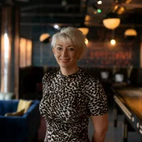 Karen Bates's avatar