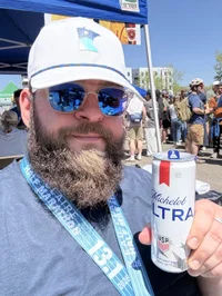 CJ's avatar