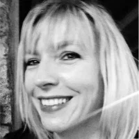 Laura Taylor's avatar
