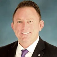 Robert Weichelt, Broker's avatar