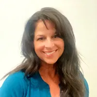 Cassandra Fraulino's avatar