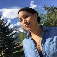 Justine Jones's avatar