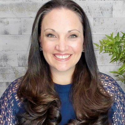 Photo of Jennifer Bourn