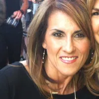 Maria Yacovelli's avatar