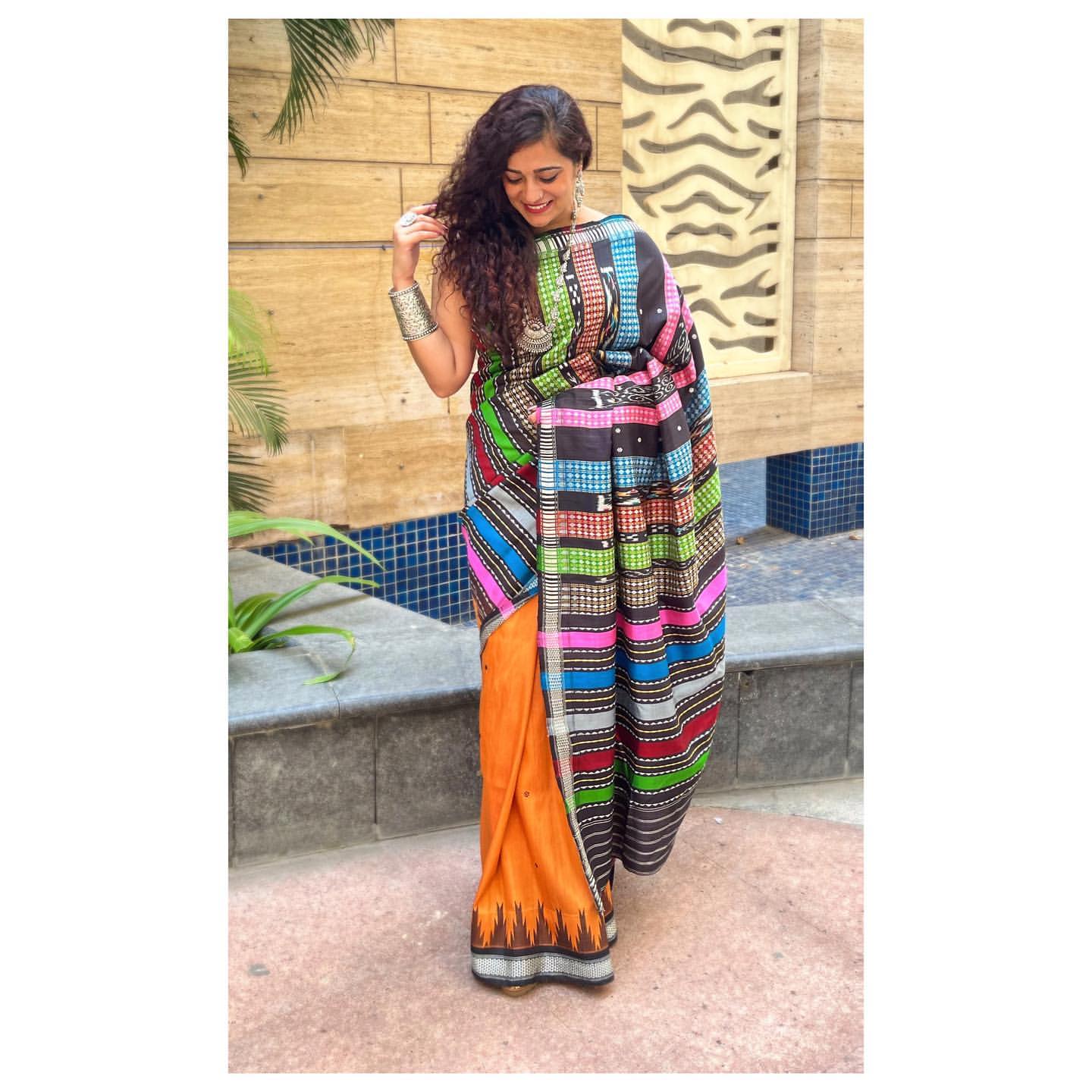 Tattva Intricate Handcrafted Classic Chitai Purse