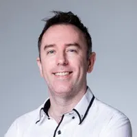 Dom Wells's avatar