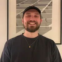 Charlie Ward's avatar