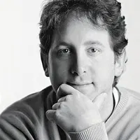 Andrew Darlow's avatar