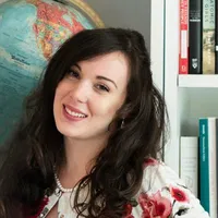 Laura Elizabeth's avatar