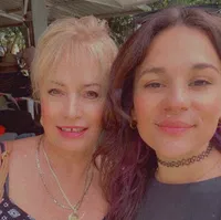 Julie Hermence's avatar