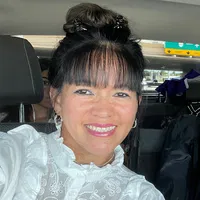 Rebeca Chiullan's avatar